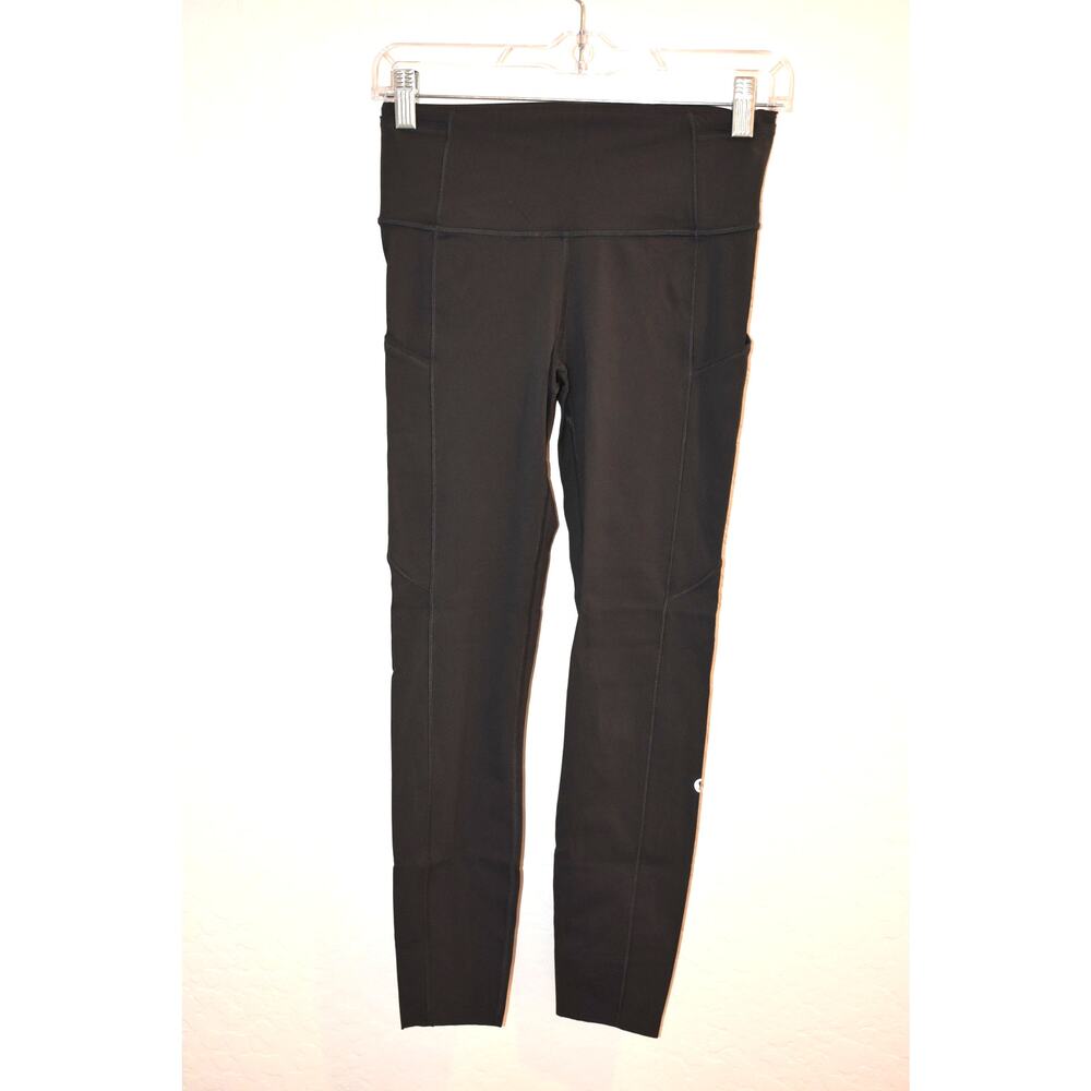 Lululemon Gray Fast and Free 7/8 Tight Legging Size 6 - Picture 2 of 6